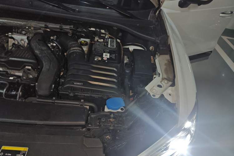 Used Audi Q3 2024 35 TFSI Advanced Style Edition Engine Bay Left