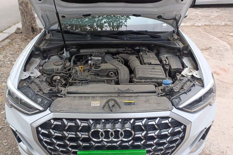 Used Audi Q3 2024 35 TFSI Fashion Dynamic Edition Engine Bay