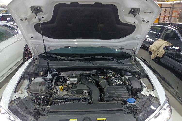 Used Audi Q3 2024 35 TFSI Fashion Dynamic Edition Engine Bay