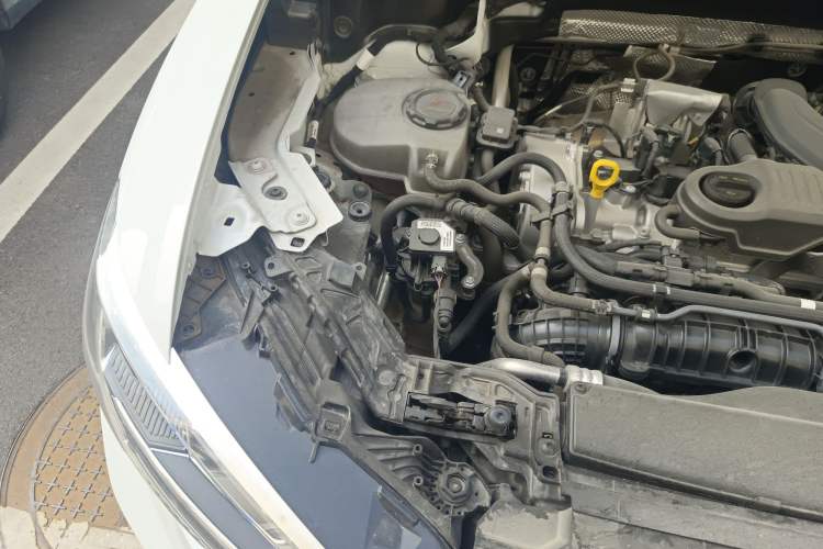 Used Audi Q3 2024 35 TFSI Fashion Dynamic Edition Engine Bay Right
