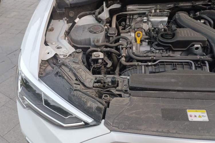 Used Audi Q3 2024 35 TFSI Fashion Dynamic Edition Engine Bay Right
