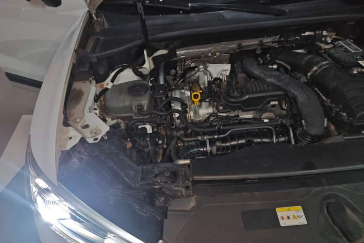 Used Audi Q3 2024 35 TFSI Advanced Style Edition Engine Bay Right