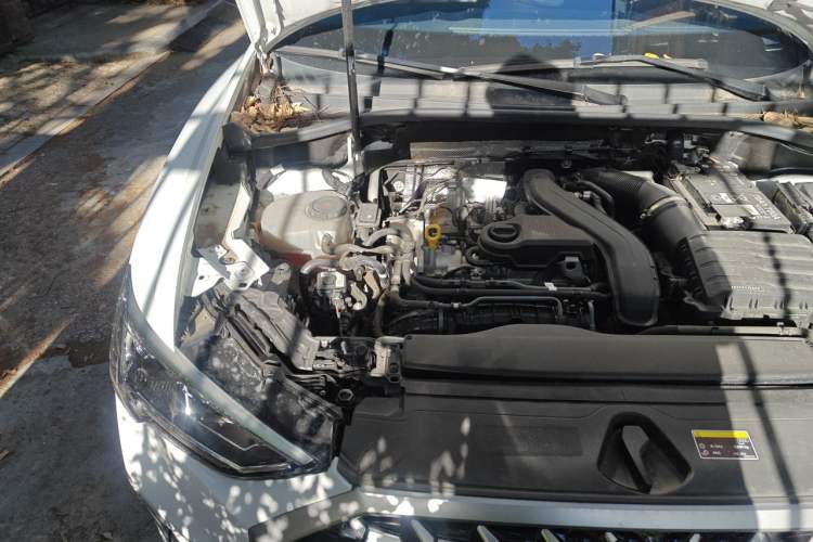 Used Audi Q3 2024 35 TFSI Fashion Dynamic Edition Engine Bay Right