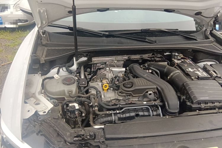 Used Audi Q3 2024 35 TFSI Fashion Dynamic Edition Engine Bay Right