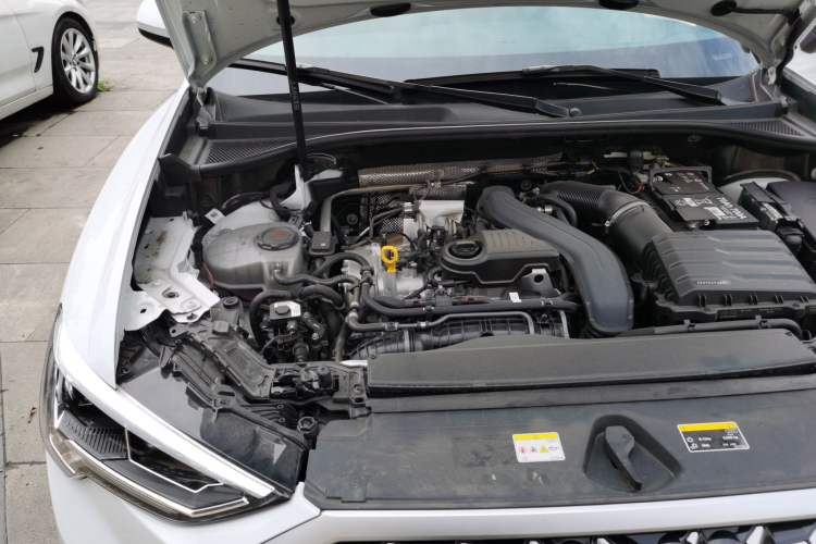 Used Audi Q3 2024 35 TFSI Fashion Dynamic Edition Engine Bay Right