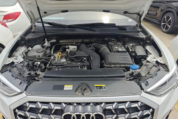 Used Audi Q3 2024 35 TFSI Fashion Dynamic Edition Engine Bay
