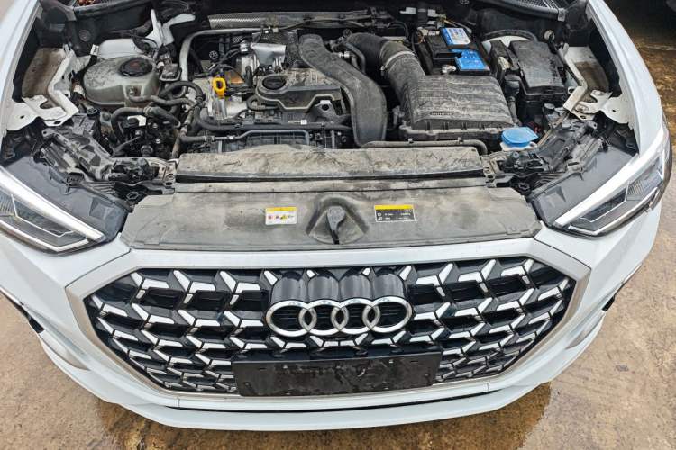 Used Audi Q3 2024 35 TFSI Fashion Dynamic Edition Engine Bay