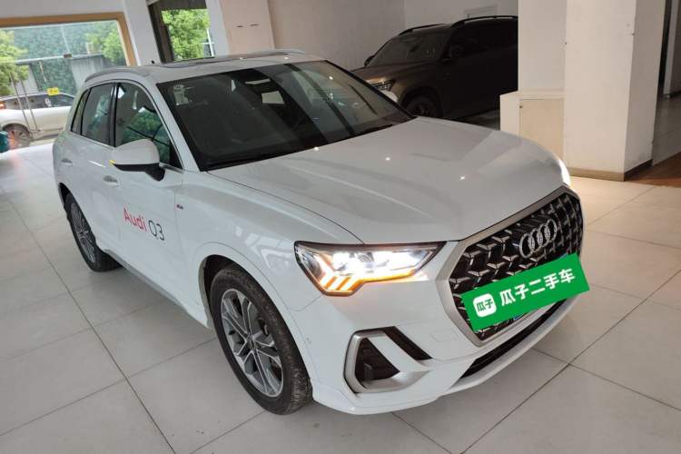 Used Audi Q3 2024 40 TFSI Fashion Dynamic Model Exterior 1