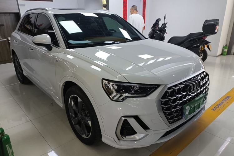 Used Audi Q3 2024 35 TFSI Fashion Dynamic Edition Exterior 1