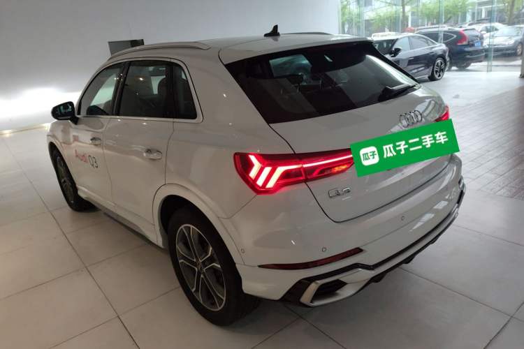 Used Audi Q3 2024 40 TFSI Fashion Dynamic Model Exterior 2