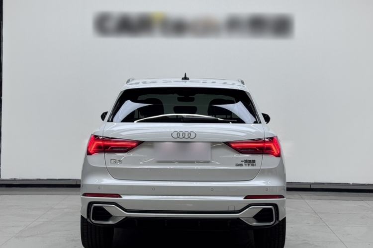 Used Audi Q3 2024 35 TFSI Fashion Dynamic Edition Exterior 2