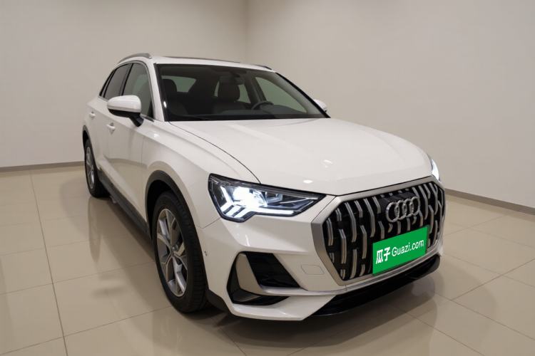Used Audi Q3 2024 35 TFSI Stylish and Elegant Edition Exterior 2