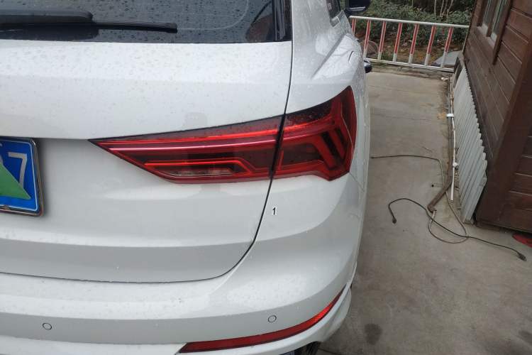 Used Audi Q3 2024 35 TFSI Fashion Dynamic Edition Exterior 3