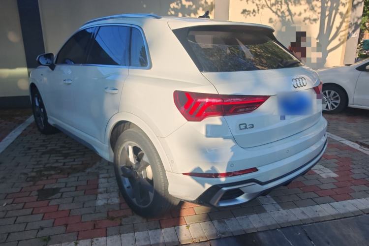 Used Audi Q3 2024 35 TFSI Fashion Dynamic Edition Exterior 4
