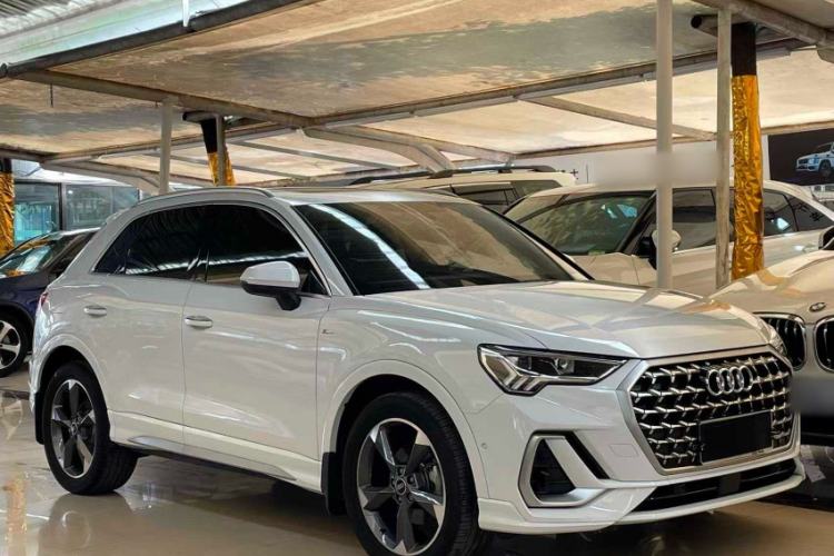 Used Audi Q3 2024 35 TFSI Fashion Dynamic Edition Exterior 4