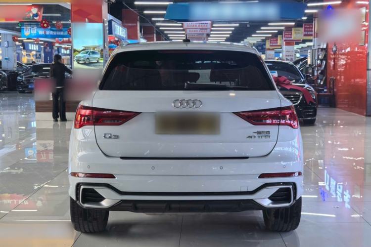 Used Audi Q3 2024 40 TFSI Fashion Dynamic Model Exterior 4