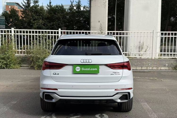 Used Audi Q3 2024 35 TFSI Fashion Dynamic Edition Exterior 4