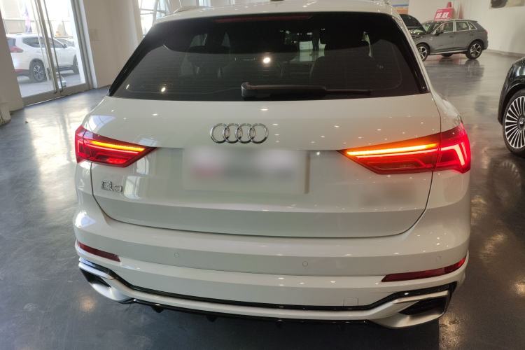 Used Audi Q3 2024 35 TFSI Ambition Dynamic Edition Exterior 4