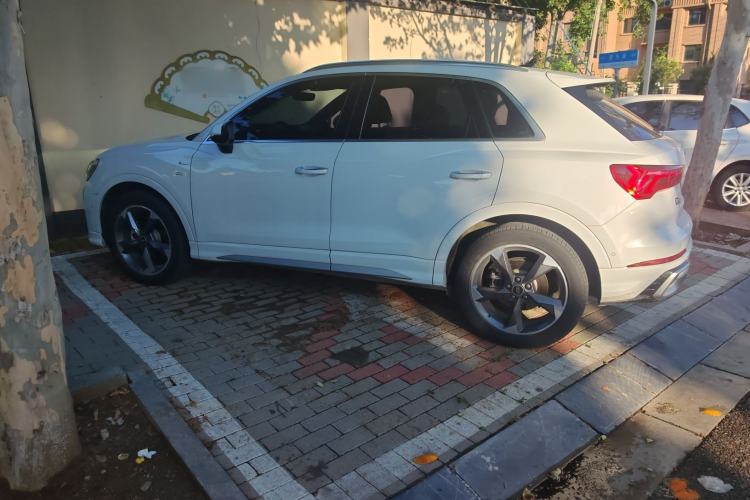 Used Audi Q3 2024 35 TFSI Fashion Dynamic Edition Exterior 5