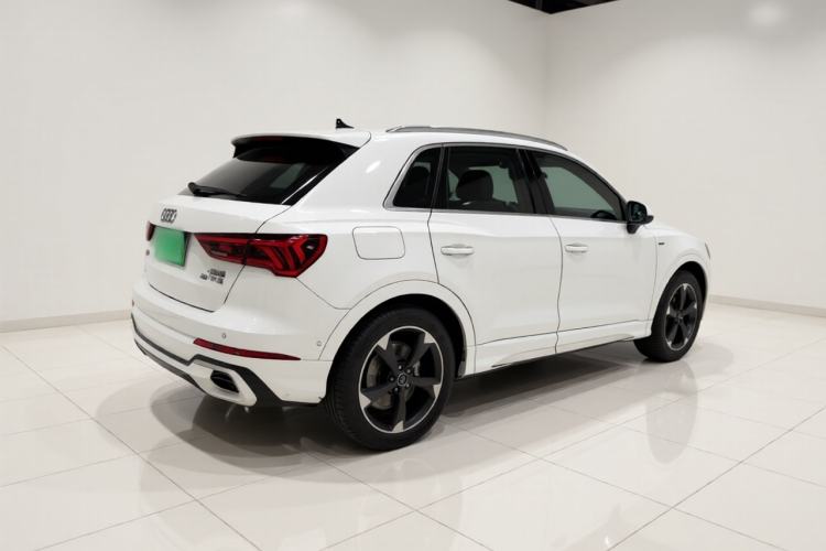 Used Audi Q3 2024 35 TFSI Fashion Dynamic Edition Exterior 5