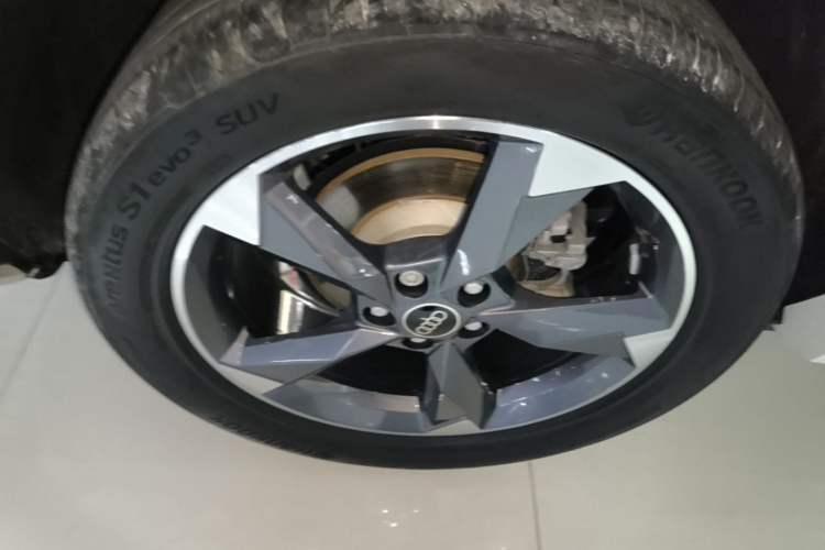 Used Audi Q3 2024 35 TFSI Fashion Dynamic Edition Exterior 5