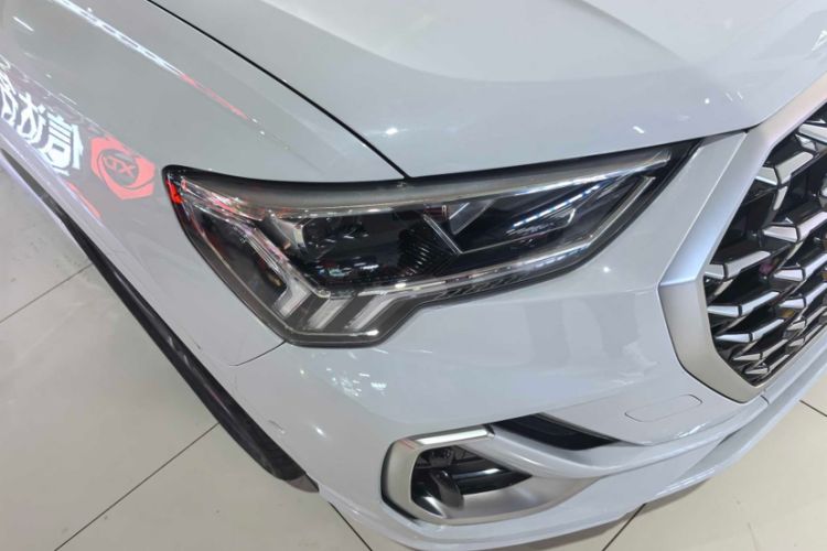 Used Audi Q3 2024 40 TFSI Fashion Dynamic Model Exterior 6