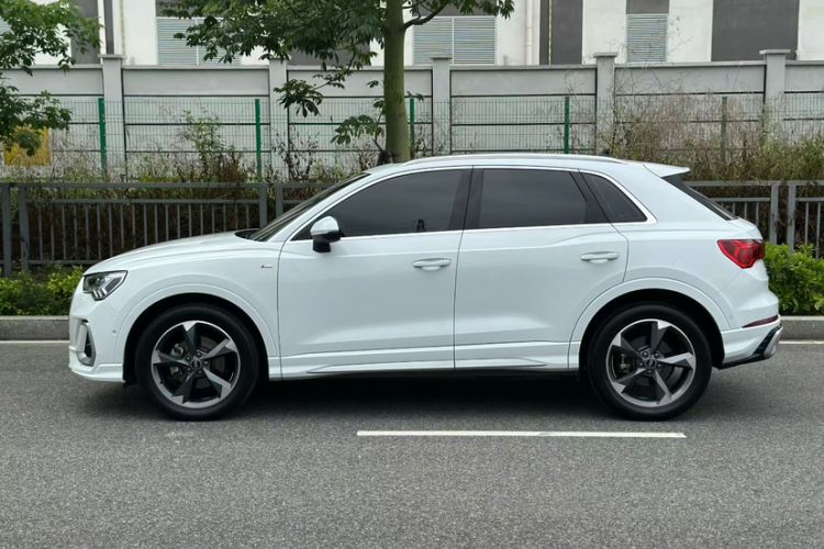 Used Audi Q3 2024 35 TFSI Fashion Dynamic Edition Exterior 8