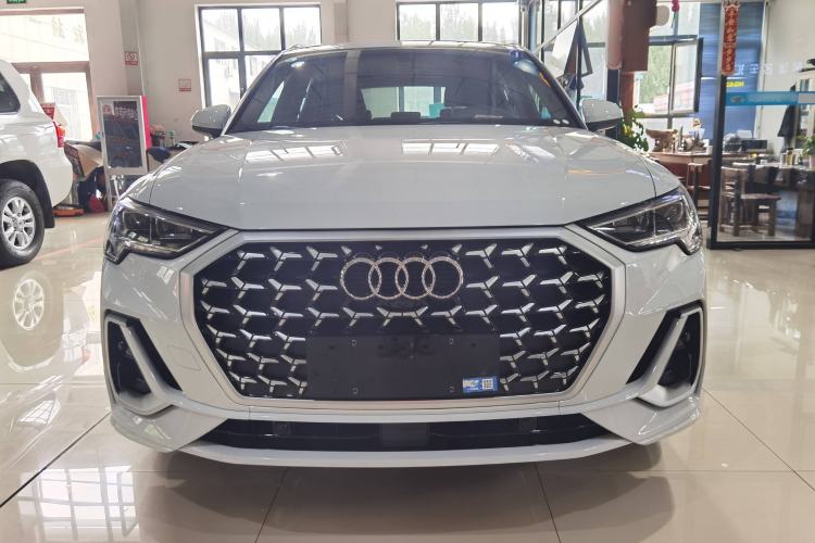 Used Audi Q3 2024 40 TFSI Fashion Dynamic Model Front