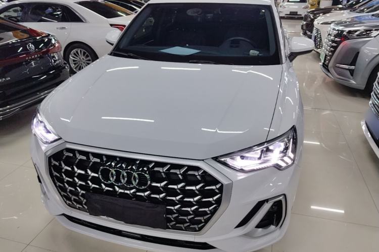 Used Audi Q3 2024 40 TFSI Fashion Dynamic Model Front