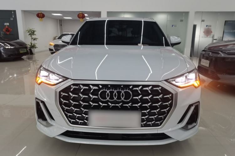Used Audi Q3 2024 35 TFSI Fashion Dynamic Edition Front