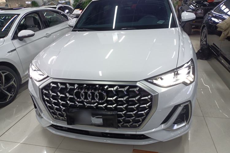Used Audi Q3 2024 35 TFSI Fashion Dynamic Edition Front