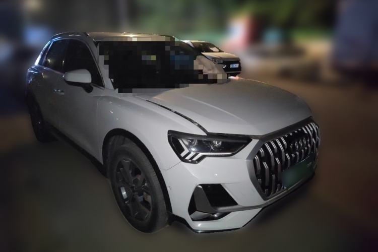 Used Audi Q3 2024 35 TFSI Stylish and Elegant Edition Front Right 45 Deg