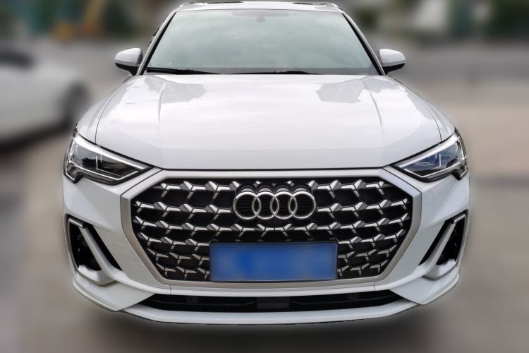 Used Audi Q3 2024 35 TFSI Fashion Dynamic Edition Front
