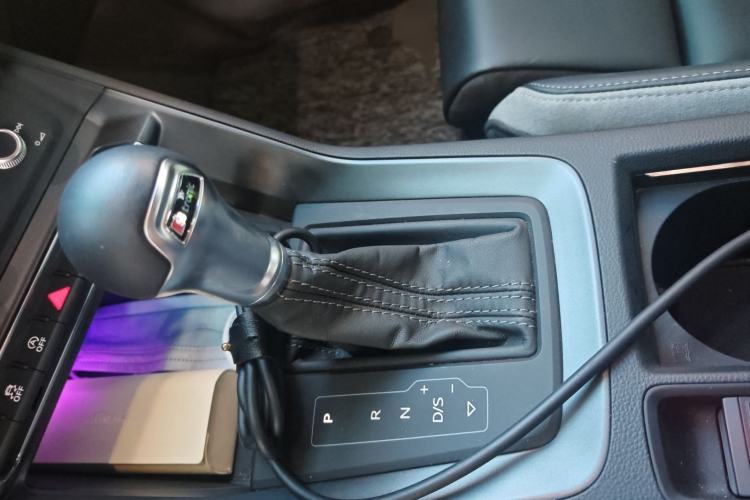 Used Audi Q3 2024 35 TFSI Fashion Dynamic Edition Gear Lever
