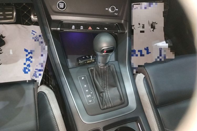 Used Audi Q3 2024 35 TFSI Fashion Dynamic Edition Gear Lever