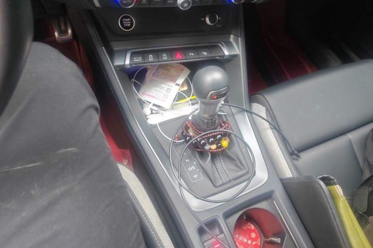 Used Audi Q3 2024 40 TFSI Fashion Dynamic Model Gear Lever