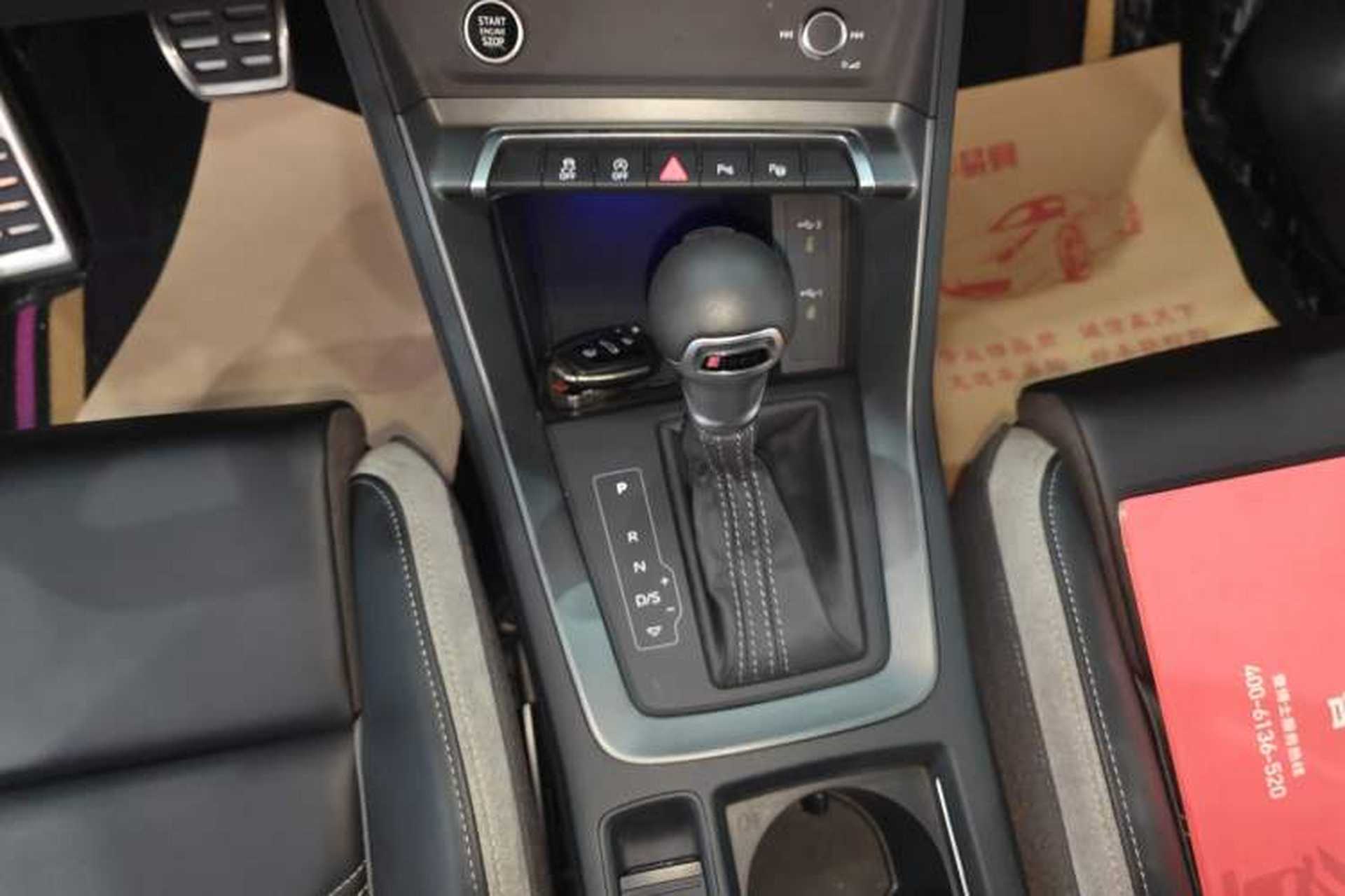Used Audi Q3 2024 35 TFSI Fashion Dynamic Edition Gear Lever