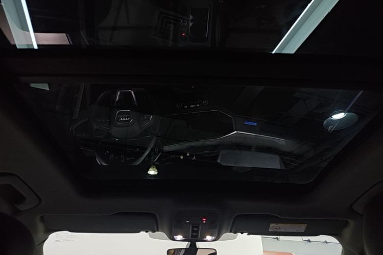 Used Audi Q3 2024 35 TFSI Fashion Dynamic Edition Headliner