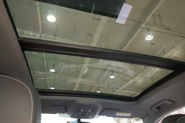 Used Audi Q3 2024 40 TFSI Fashion Dynamic Model Headliner
