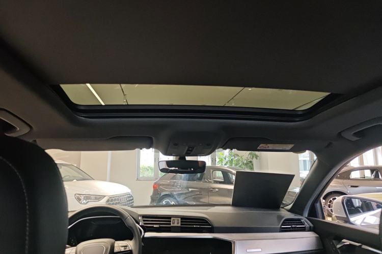 Used Audi Q3 2024 40 TFSI Fashion Dynamic Model Headliner