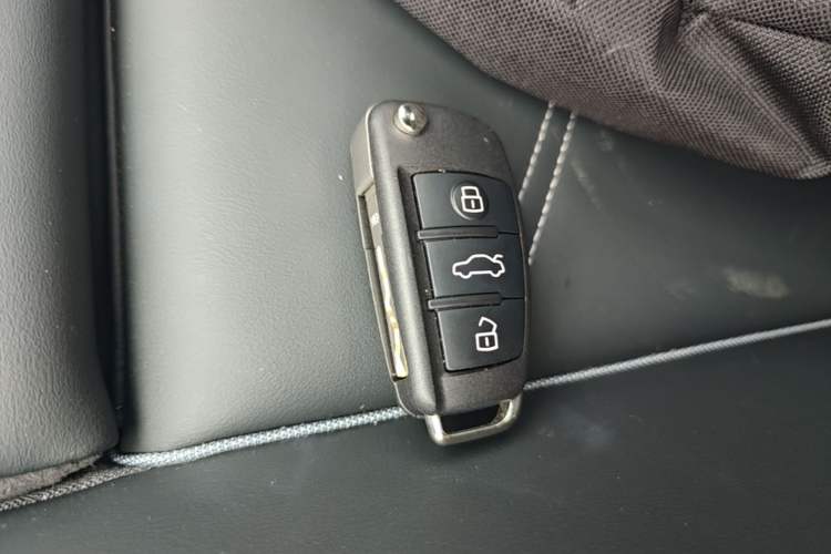 Used Audi Q3 2024 35 TFSI Fashion Dynamic Edition Interior 1