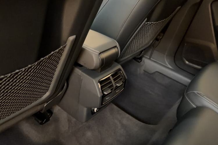 Used Audi Q3 2024 35 TFSI Fashion Dynamic Edition Interior 2
