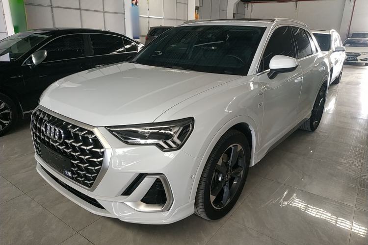 Gebrauchter Audi Q3 2024 35 TFSI Fashion Dynamic Edition Guazi used car, China used car export, Used car for sale, Used cars, Cheapest cars for sale