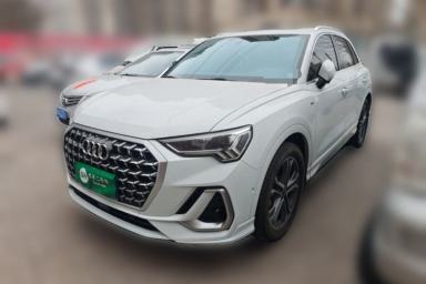 Used Audi Q3 2024 40 TFSI Fashion Dynamic Model