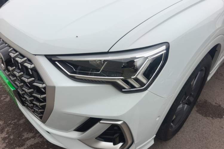 Used Audi Q3 2024 35 TFSI Fashion Dynamic Edition Left Front Headlight