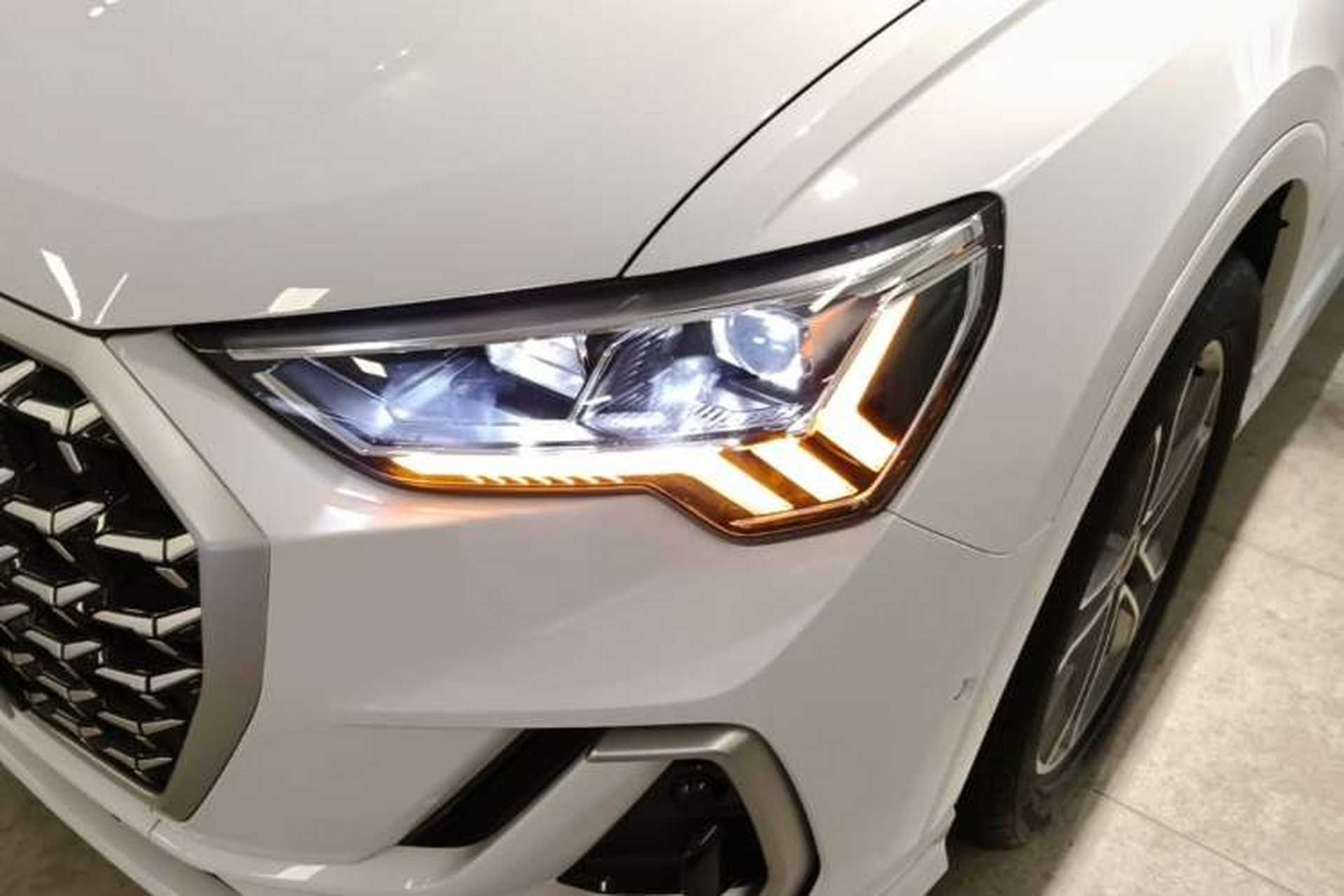 Used Audi Q3 2024 40 TFSI Fashion Dynamic Model Left Front Headlight