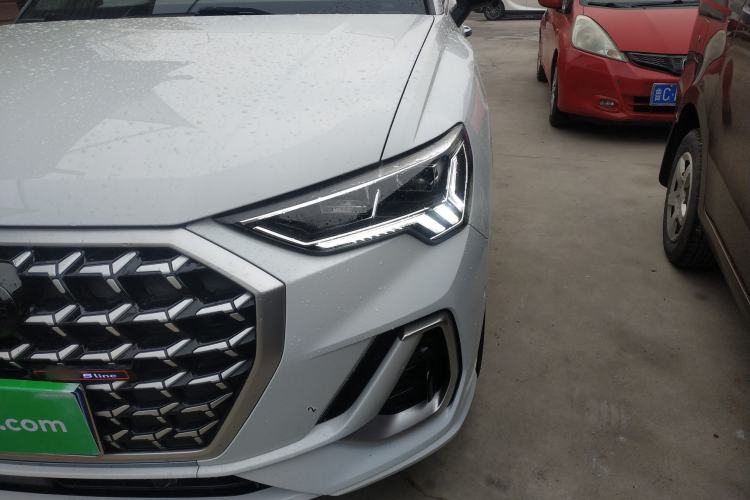 Used Audi Q3 2024 35 TFSI Fashion Dynamic Edition Left Front Headlight