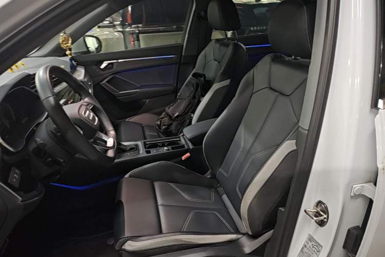 Used Audi Q3 2024 35 TFSI Fashion Dynamic Edition Left Front Seat