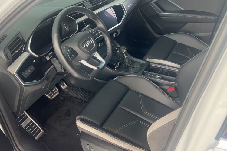 Used Audi Q3 2024 35 TFSI Fashion Dynamic Edition Left Front Seat