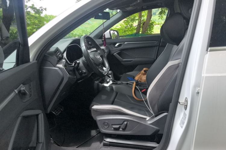 Used Audi Q3 2024 35 TFSI Fashion Dynamic Edition Left Front Seat